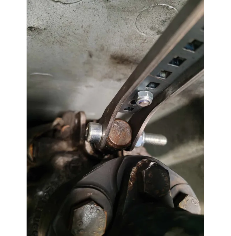 Detaljbilde av justeringsgjenger på girskiftstag V2 for BMW