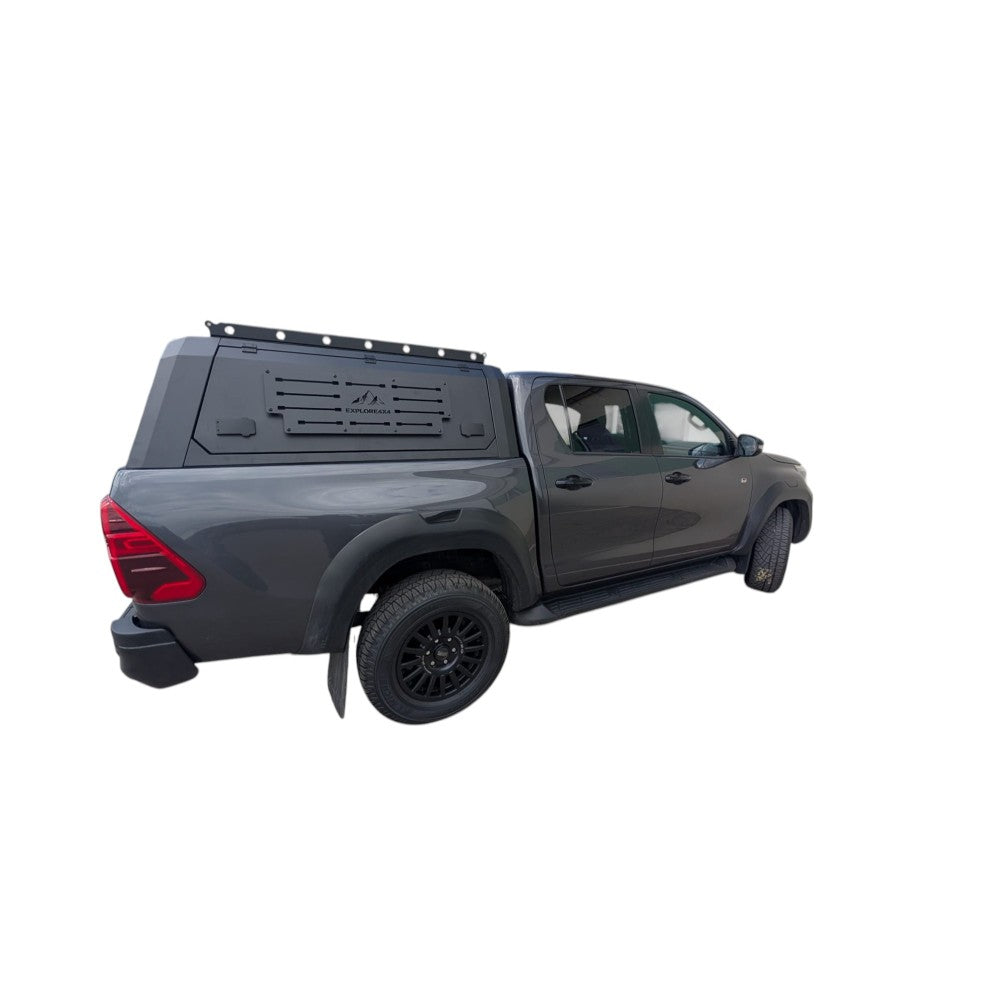 Innvendig belysning i hardtop til Toyota Hilux 05-15