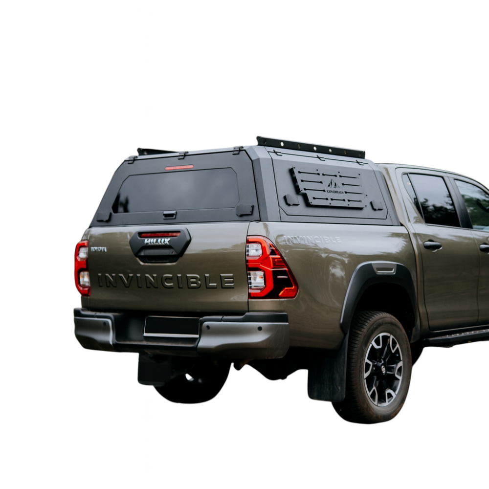 Sideluke med glasspanel på hardtop til Toyota Hilux 05-15